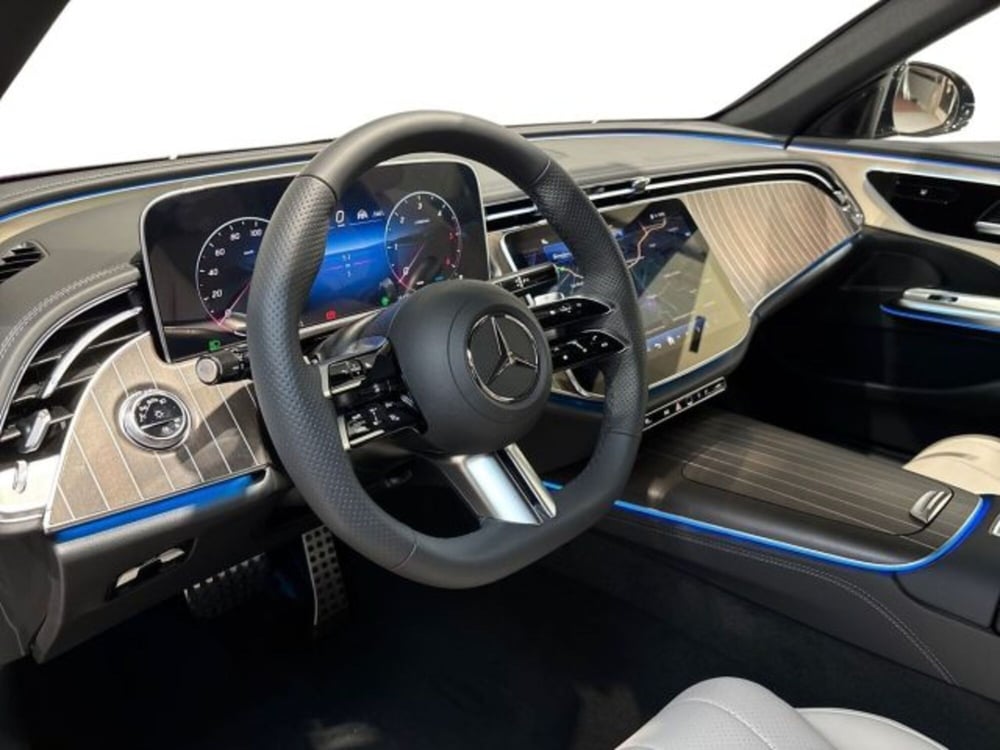 Mercedes-Benz Classe E Station Wagon nuova a Bologna (11)