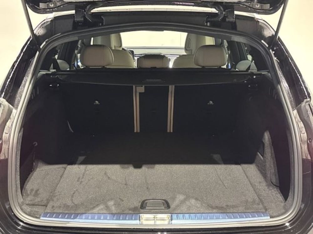 Mercedes-Benz Classe E Station Wagon nuova a Bologna (7)