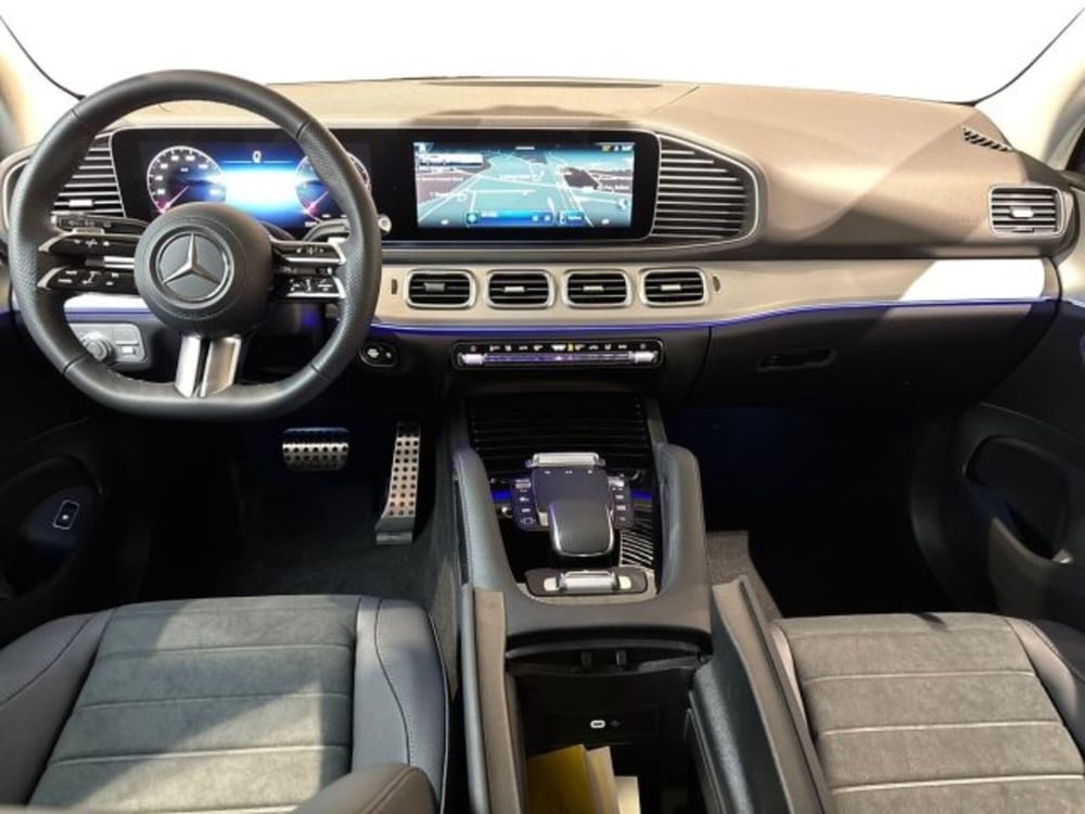 Mercedes-Benz GLE SUV nuova a Bologna (13)