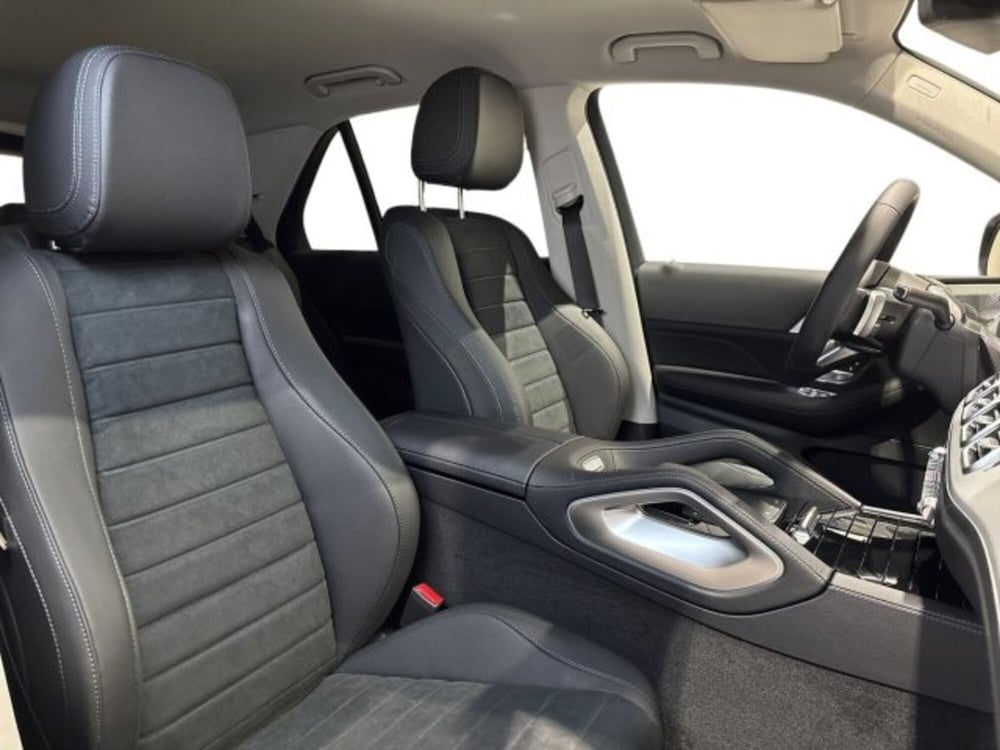 Mercedes-Benz GLE SUV nuova a Bologna (16)