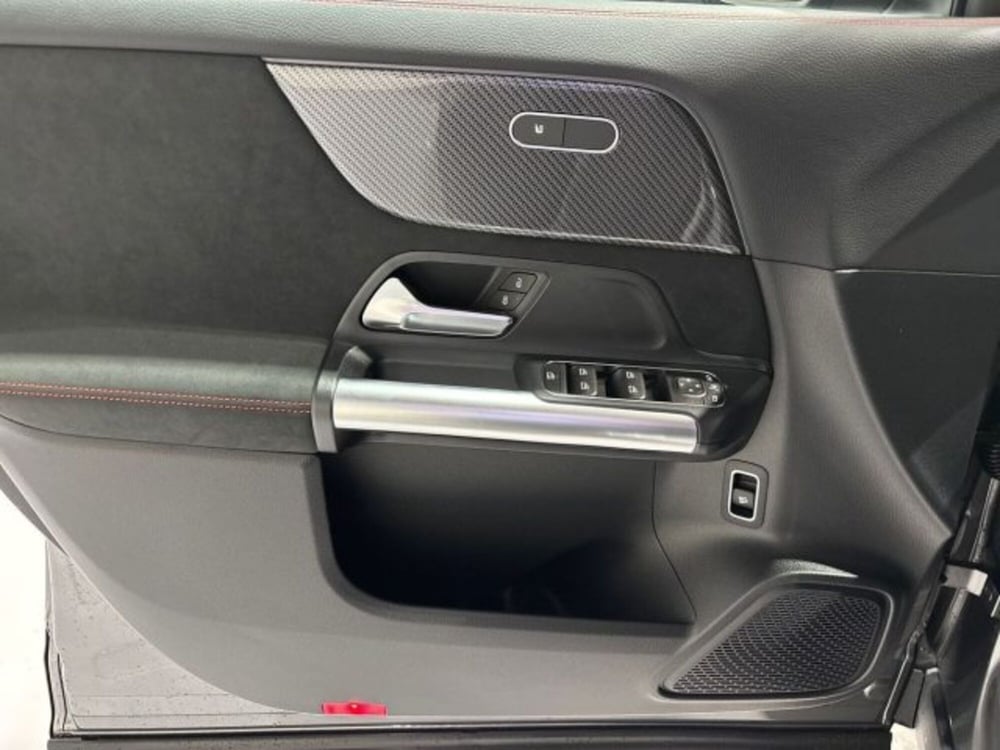 Mercedes-Benz GLA SUV nuova a Bologna (10)
