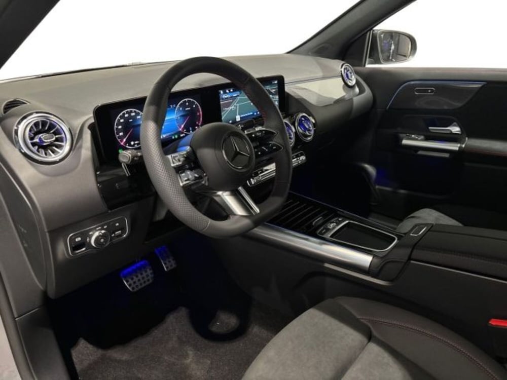 Mercedes-Benz GLA SUV nuova a Bologna (11)