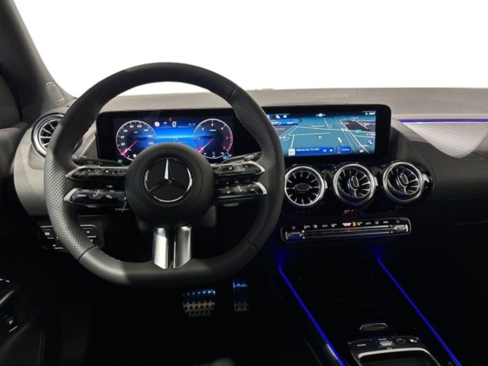 Mercedes-Benz GLA SUV nuova a Bologna (14)