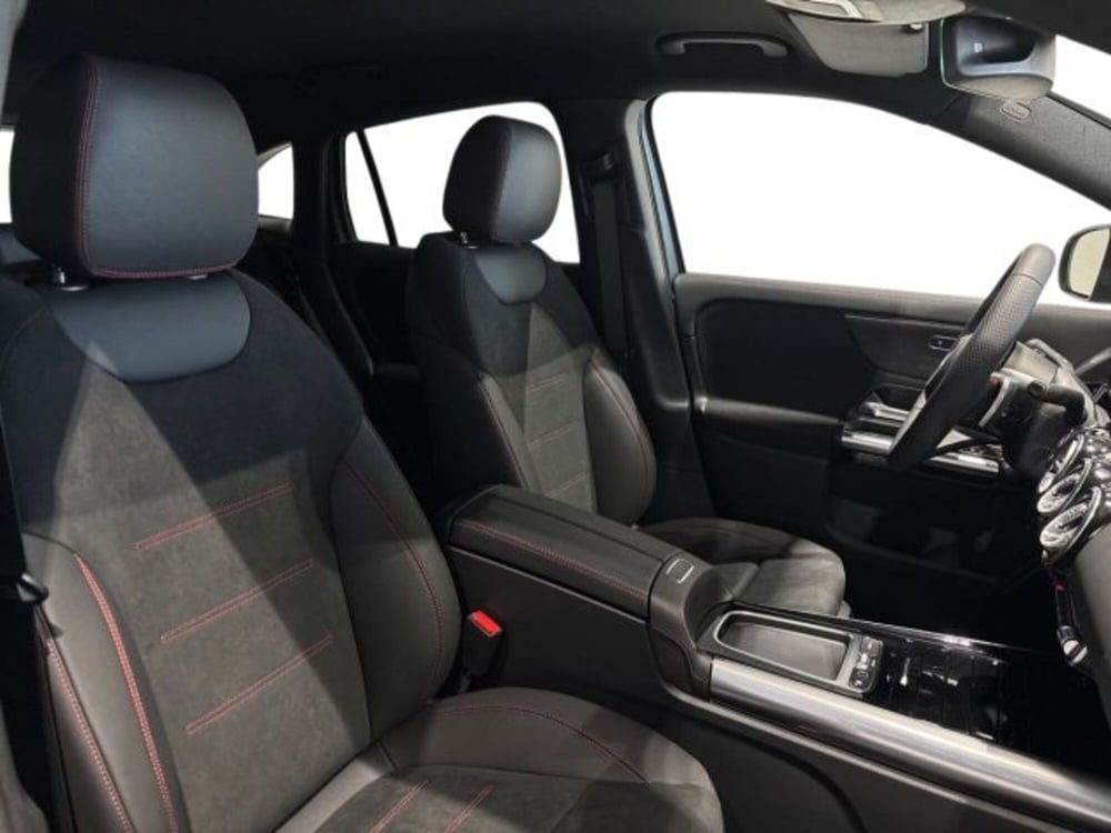Mercedes-Benz GLA SUV nuova a Bologna (16)