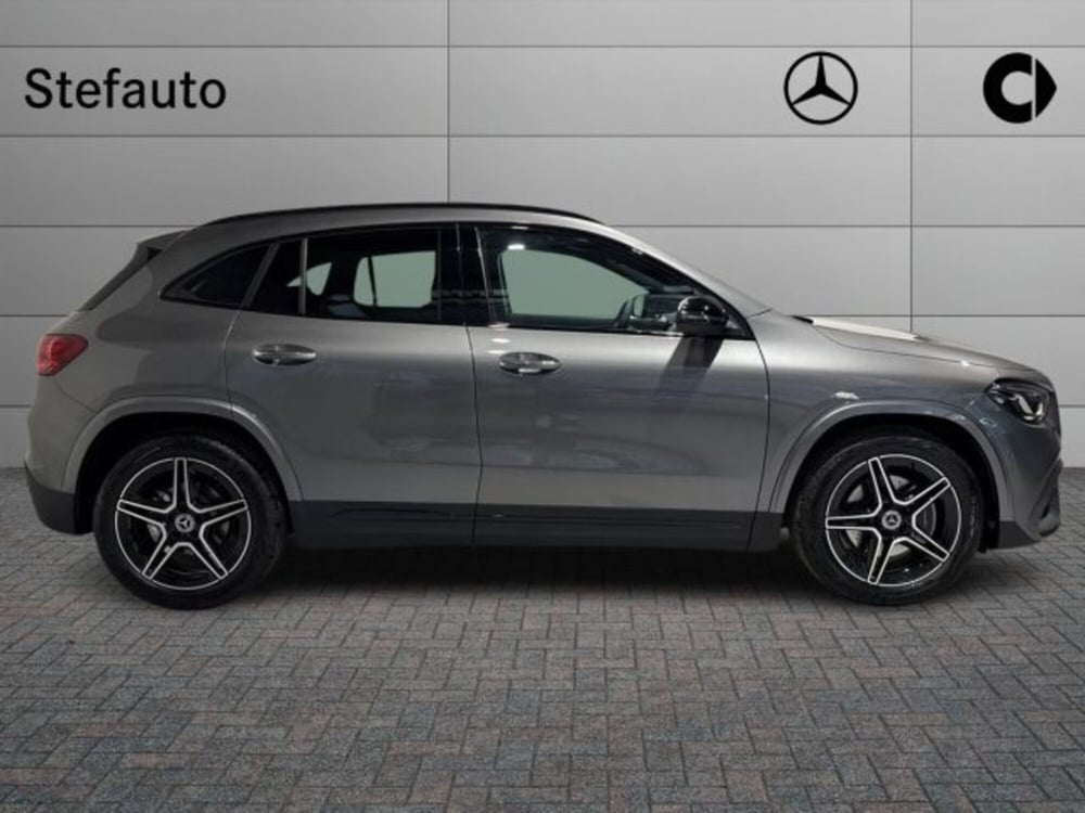 Mercedes-Benz GLA SUV nuova a Bologna (2)