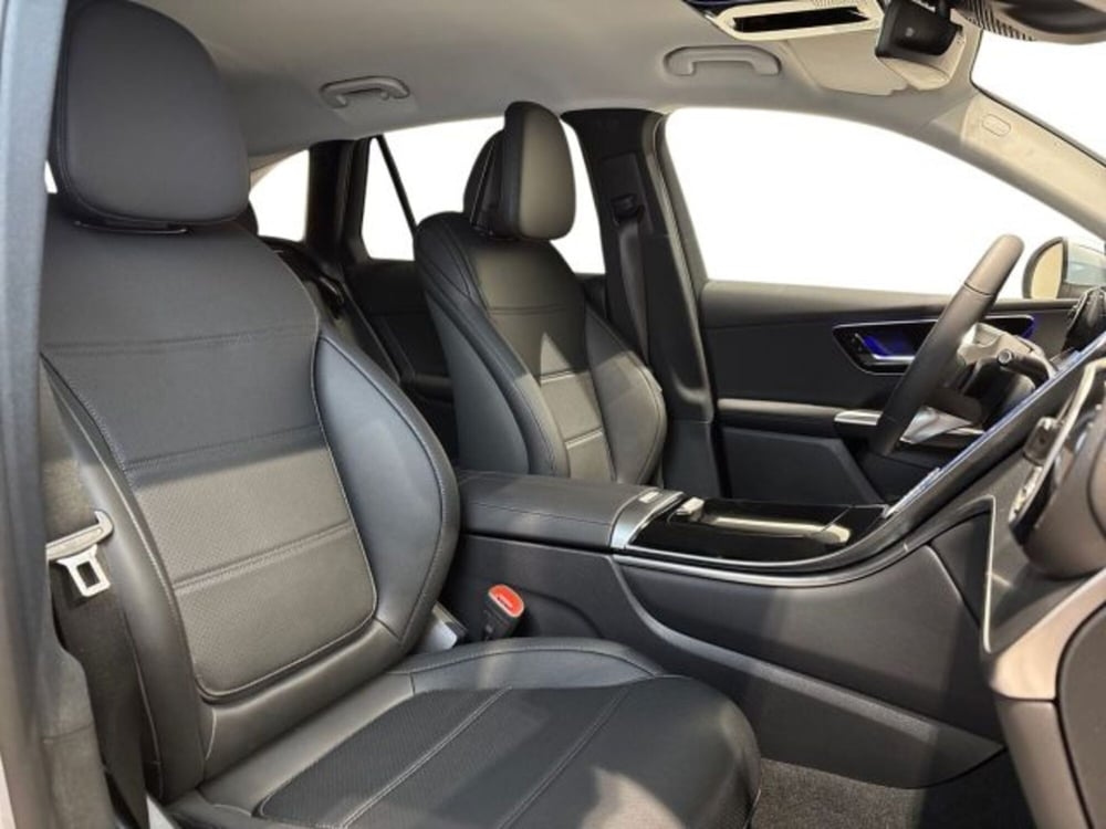 Mercedes-Benz GLC nuova a Bologna (16)