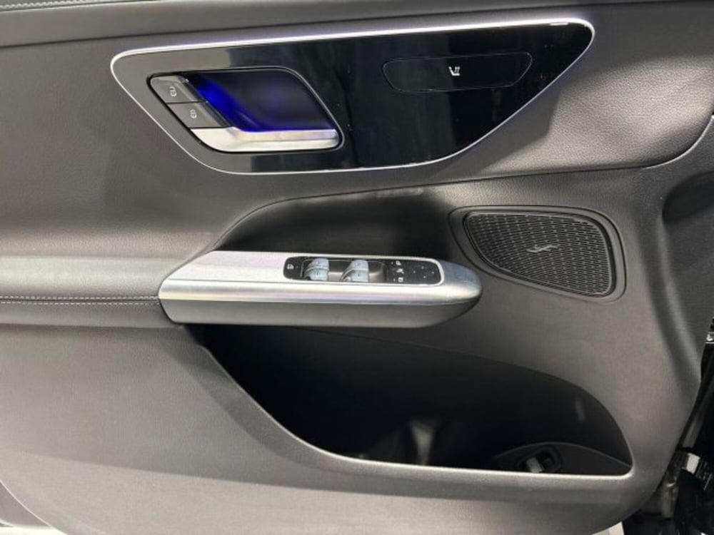 Mercedes-Benz GLC nuova a Bologna (10)