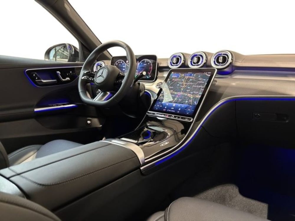 Mercedes-Benz Classe C nuova a Bologna (15)