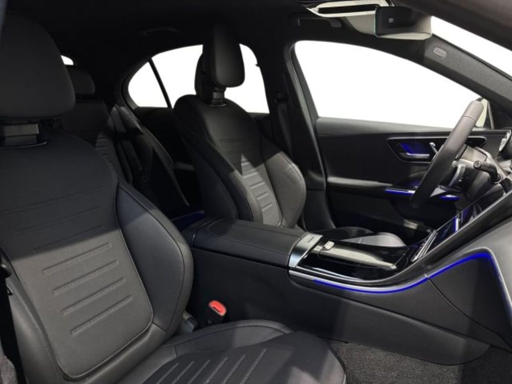 Mercedes-Benz Classe C nuova a Bologna (16)