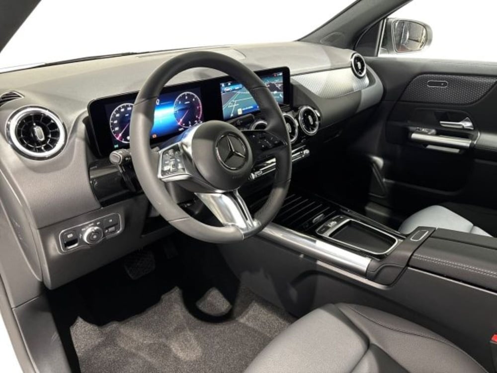 Mercedes-Benz GLA SUV nuova a Bologna (11)