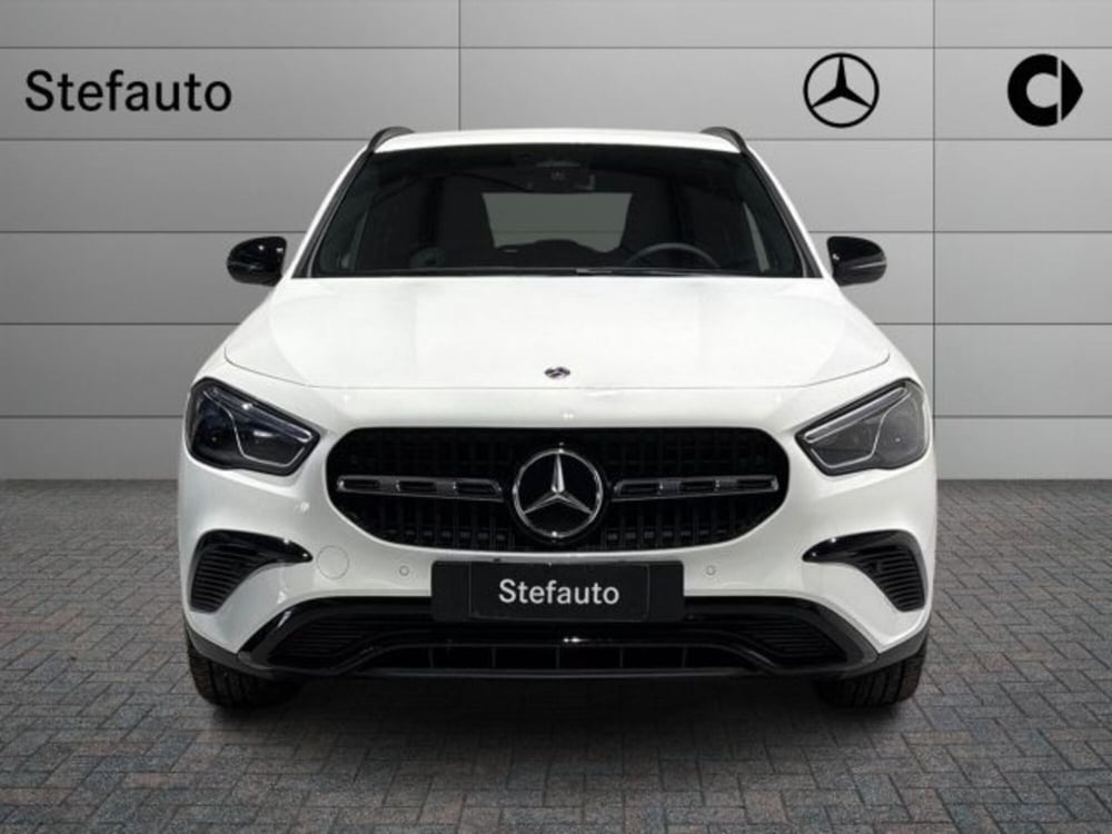 Mercedes-Benz GLA SUV nuova a Bologna (4)