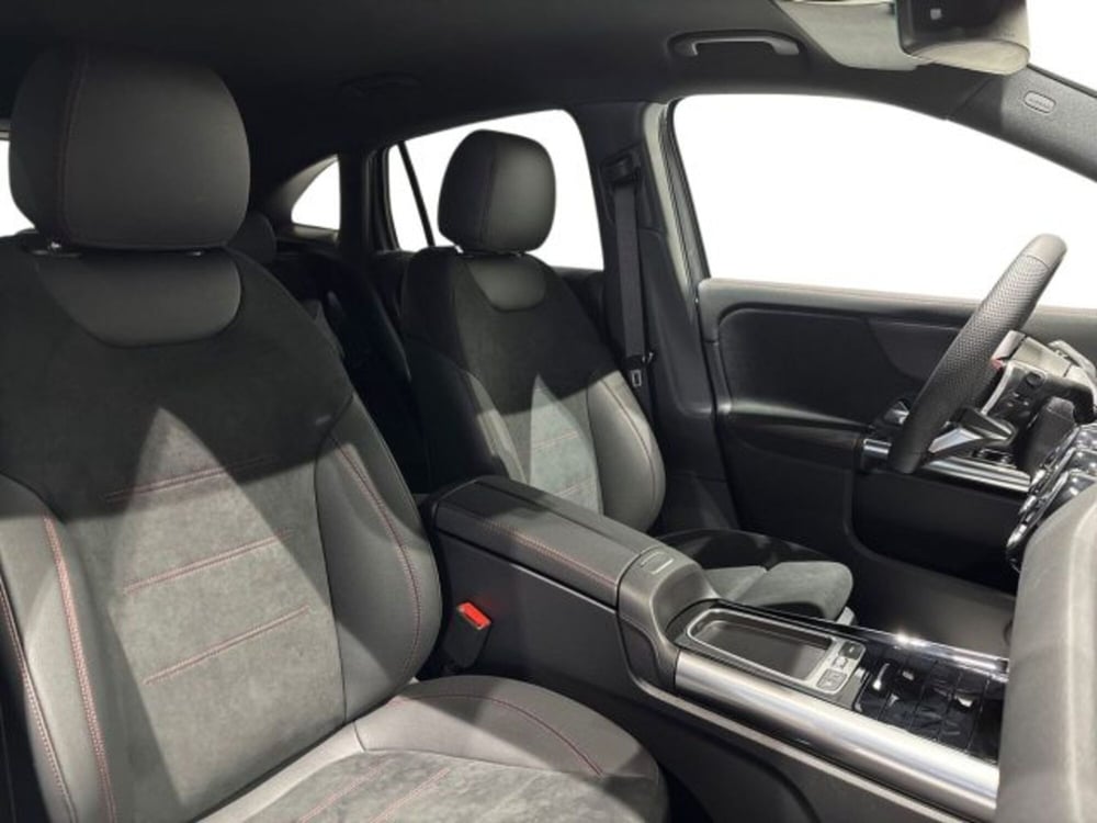 Mercedes-Benz GLA SUV nuova a Bologna (16)