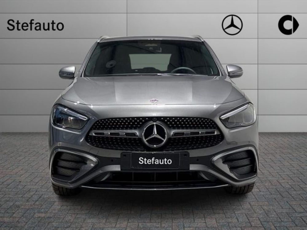 Mercedes-Benz GLA SUV nuova a Bologna (4)