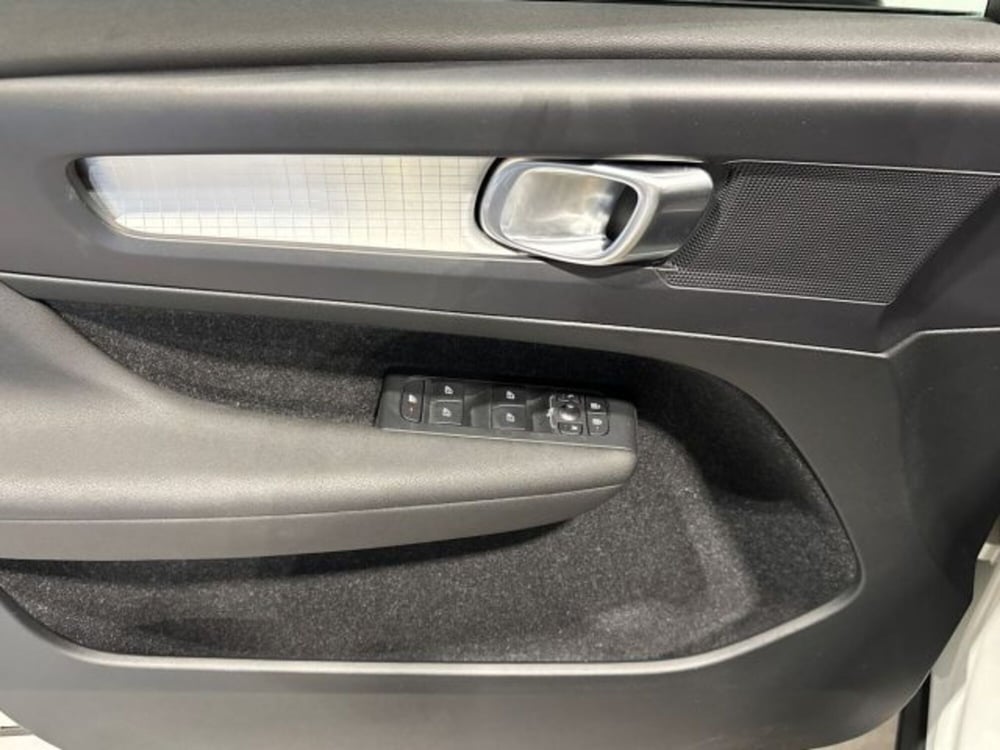Volvo XC40 usata a Bologna (10)