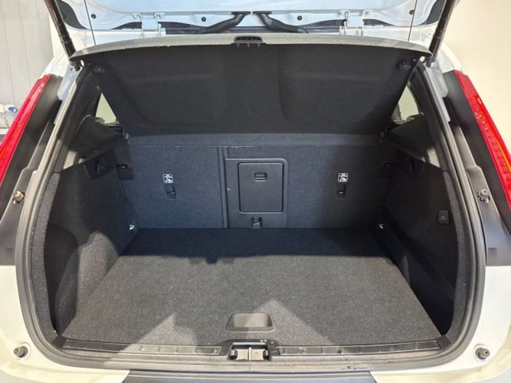 Volvo XC40 usata a Bologna (7)