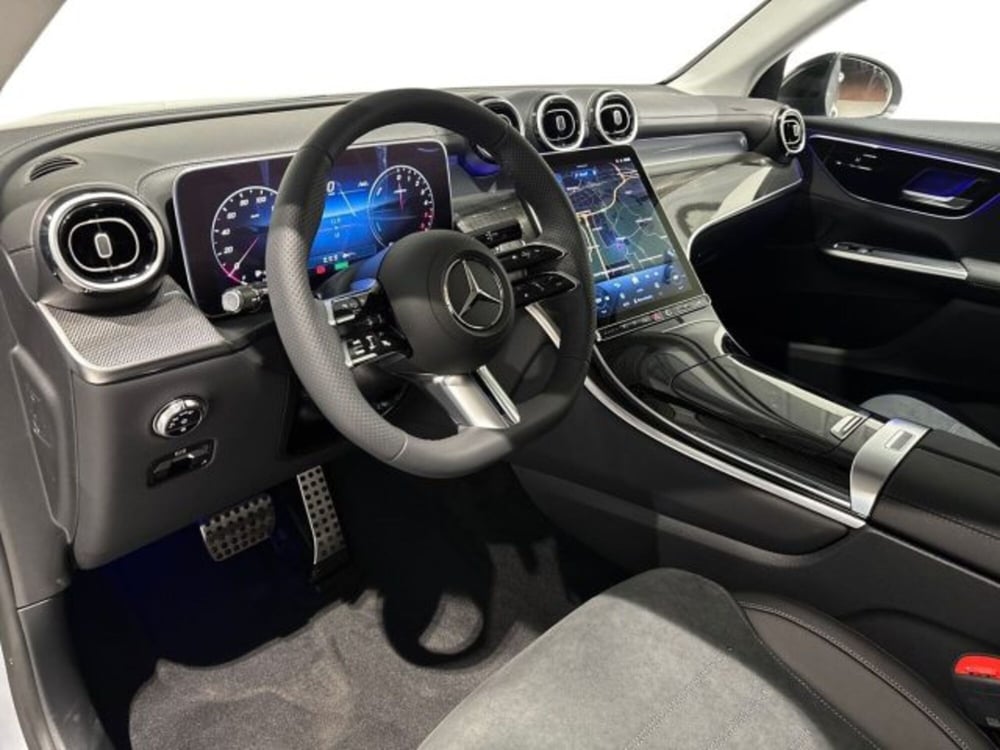 Mercedes-Benz GLC nuova a Bologna (11)