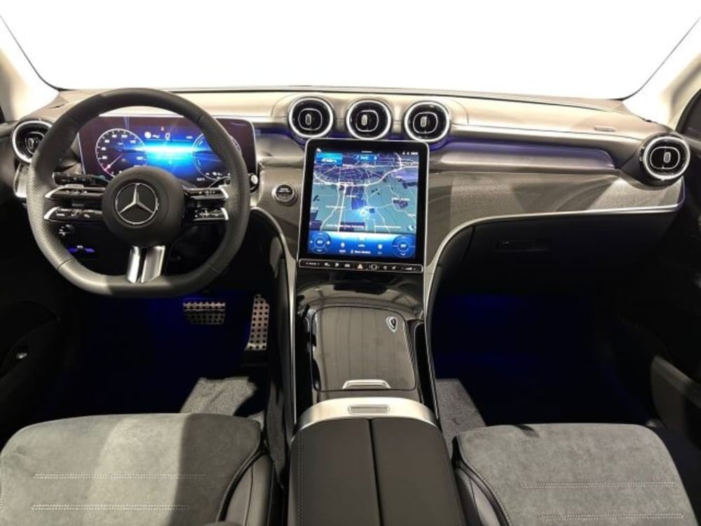 Mercedes-Benz GLC nuova a Bologna (13)