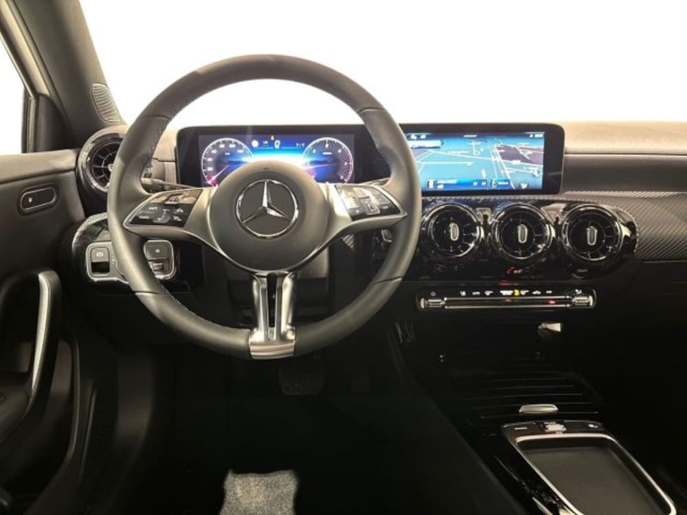 Mercedes-Benz Classe A Sedan nuova a Bologna (14)