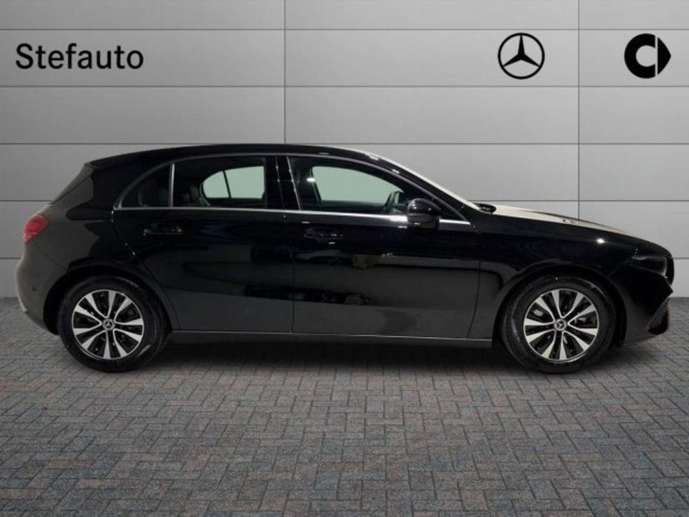 Mercedes-Benz Classe A Sedan nuova a Bologna (2)