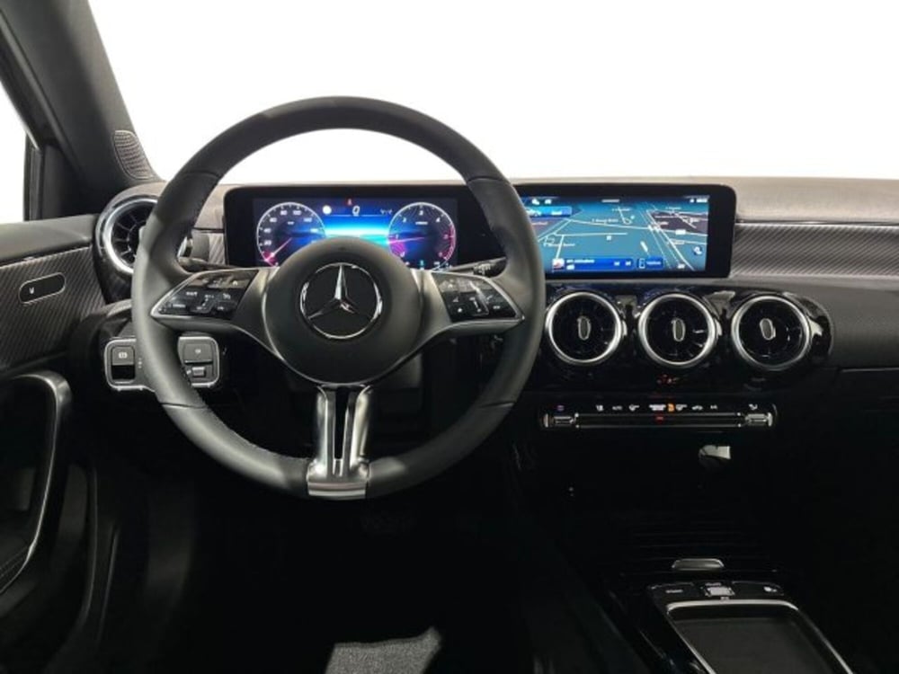 Mercedes-Benz Classe A Sedan nuova a Bologna (14)