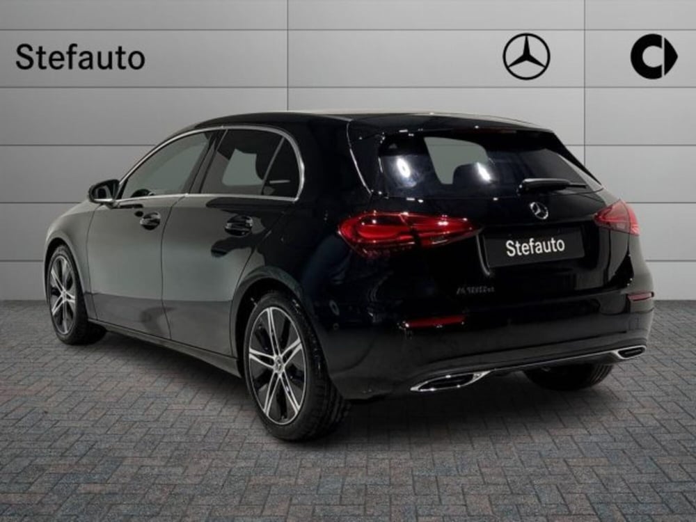 Mercedes-Benz Classe A Sedan nuova a Bologna (5)