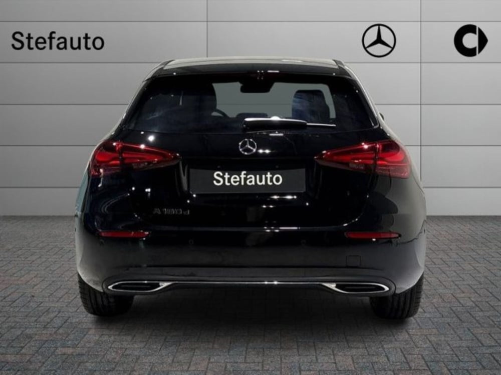 Mercedes-Benz Classe A Sedan nuova a Bologna (6)