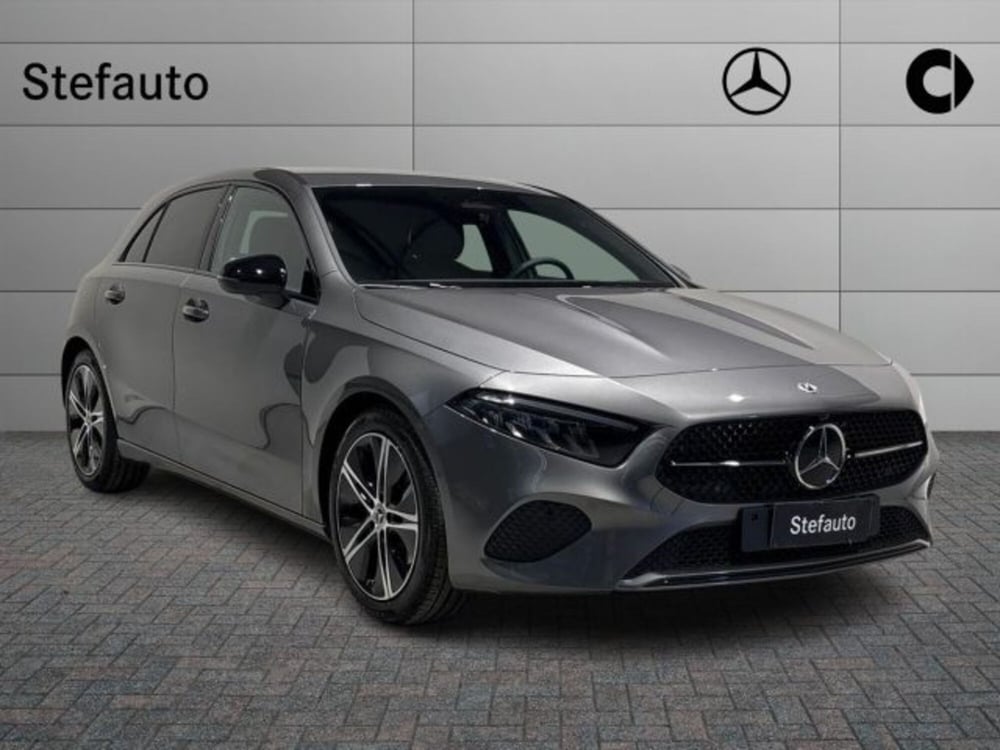 Mercedes-Benz Classe A Sedan nuova a Bologna