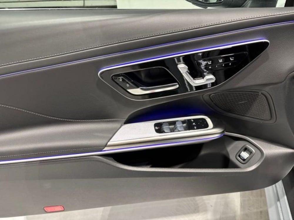 Mercedes-Benz CLE Cabrio nuova a Bologna (10)