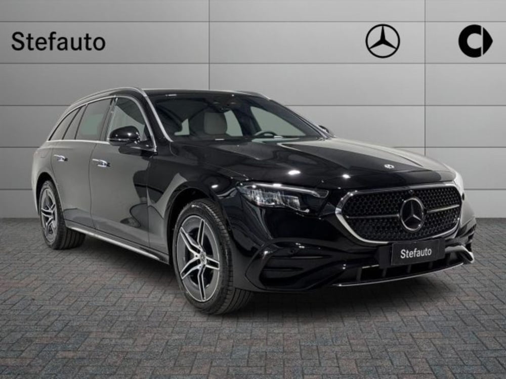 Mercedes-Benz Classe E Station Wagon nuova a Bologna