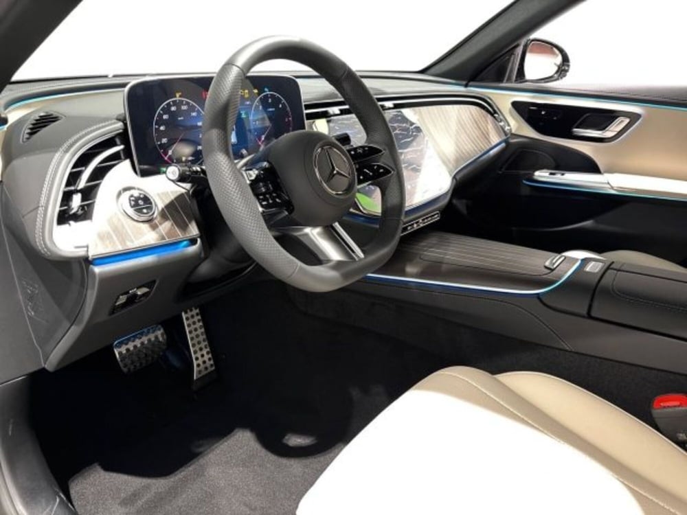 Mercedes-Benz Classe E Station Wagon nuova a Bologna (11)