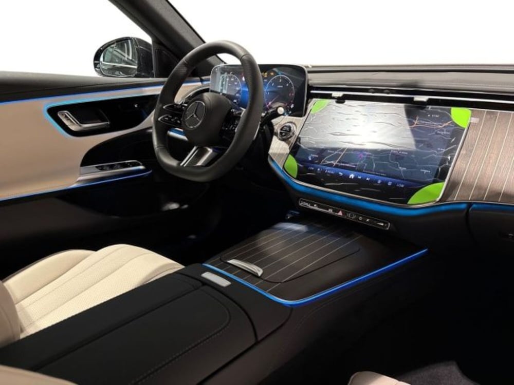 Mercedes-Benz Classe E Station Wagon nuova a Bologna (15)