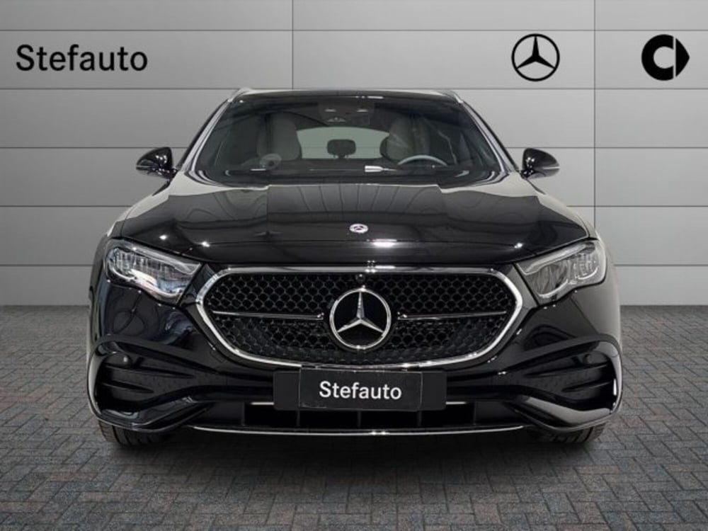 Mercedes-Benz Classe E Station Wagon nuova a Bologna (4)