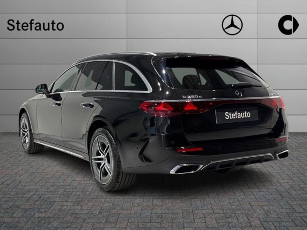 Mercedes-Benz Classe E Station Wagon nuova a Bologna (5)