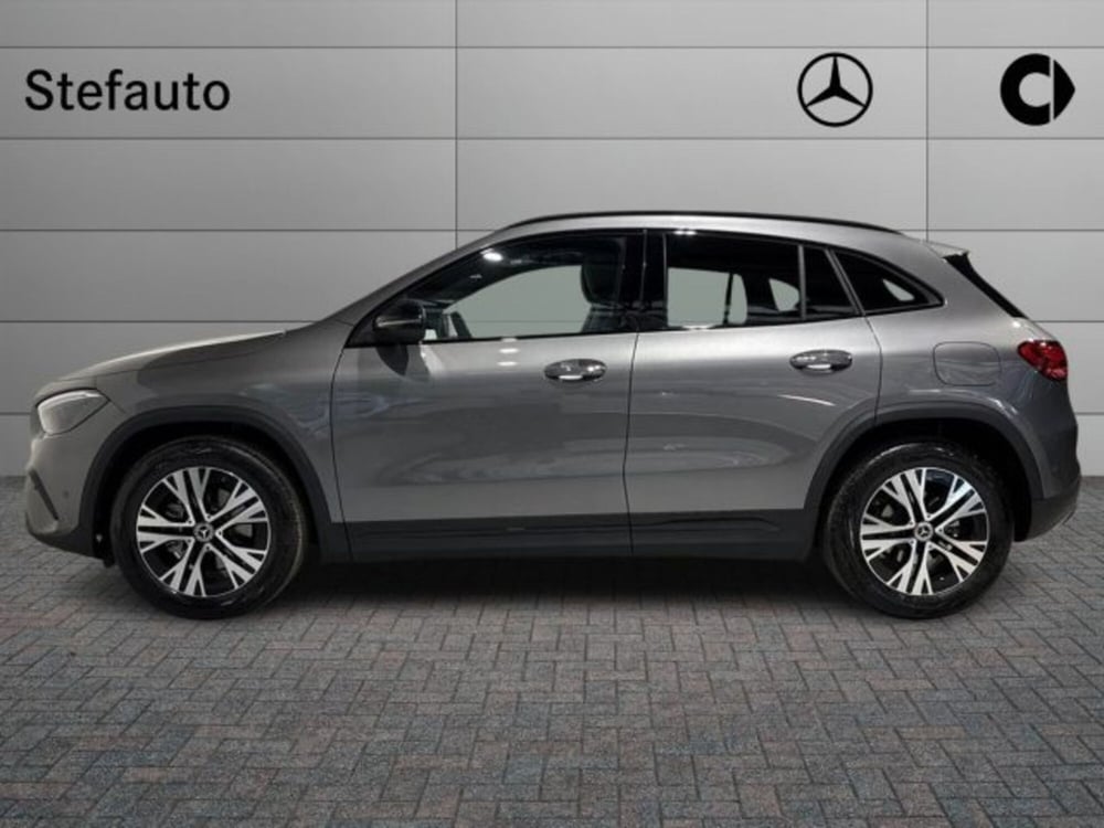 Mercedes-Benz GLA SUV nuova a Bologna (3)