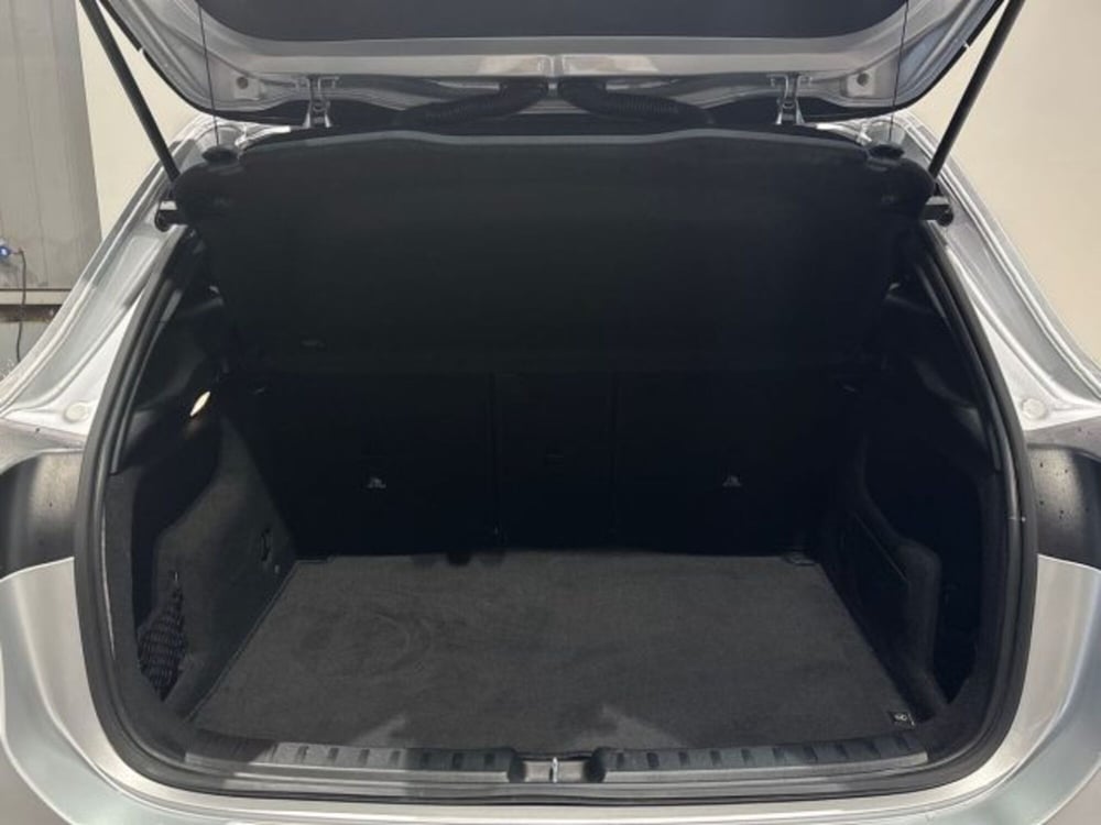 Mercedes-Benz GLA SUV usata a Bologna (8)