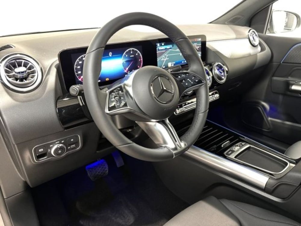 Mercedes-Benz Classe B nuova a Bologna (11)
