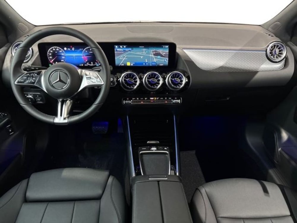 Mercedes-Benz Classe B nuova a Bologna (13)