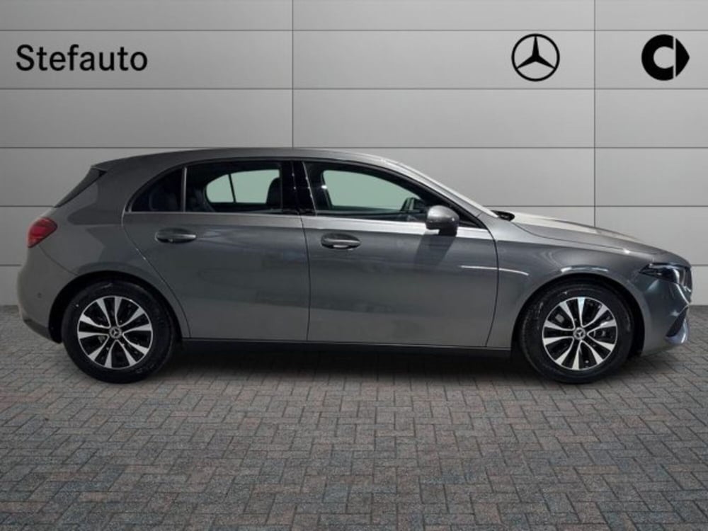 Mercedes-Benz Classe A Sedan nuova a Bologna (2)