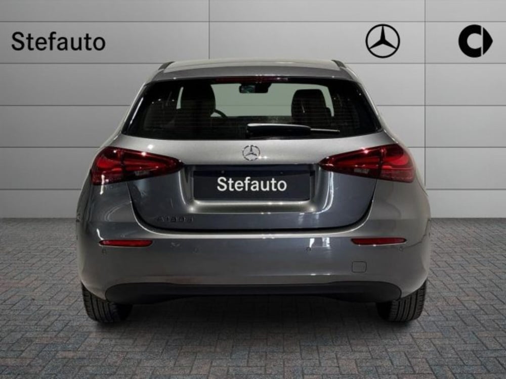 Mercedes-Benz Classe A Sedan nuova a Bologna (6)