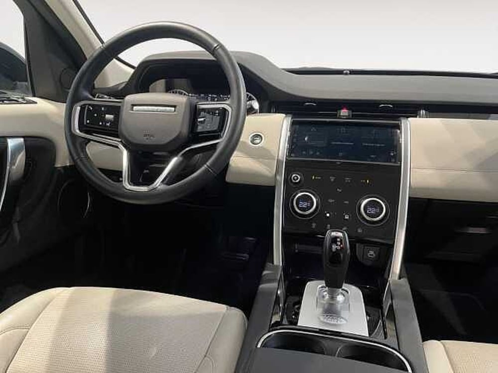 Land Rover Discovery Sport usata a Ravenna (13)