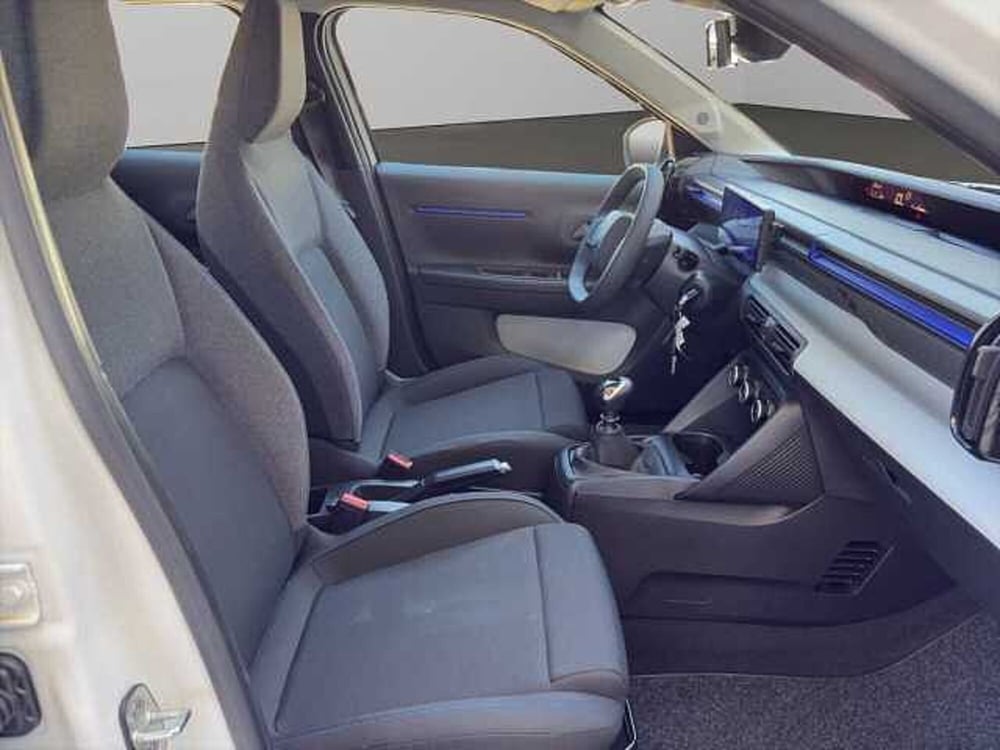 Citroen C3 nuova a Vibo Valentia (10)
