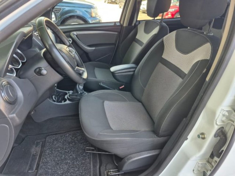 Dacia Duster usata a Bologna (12)