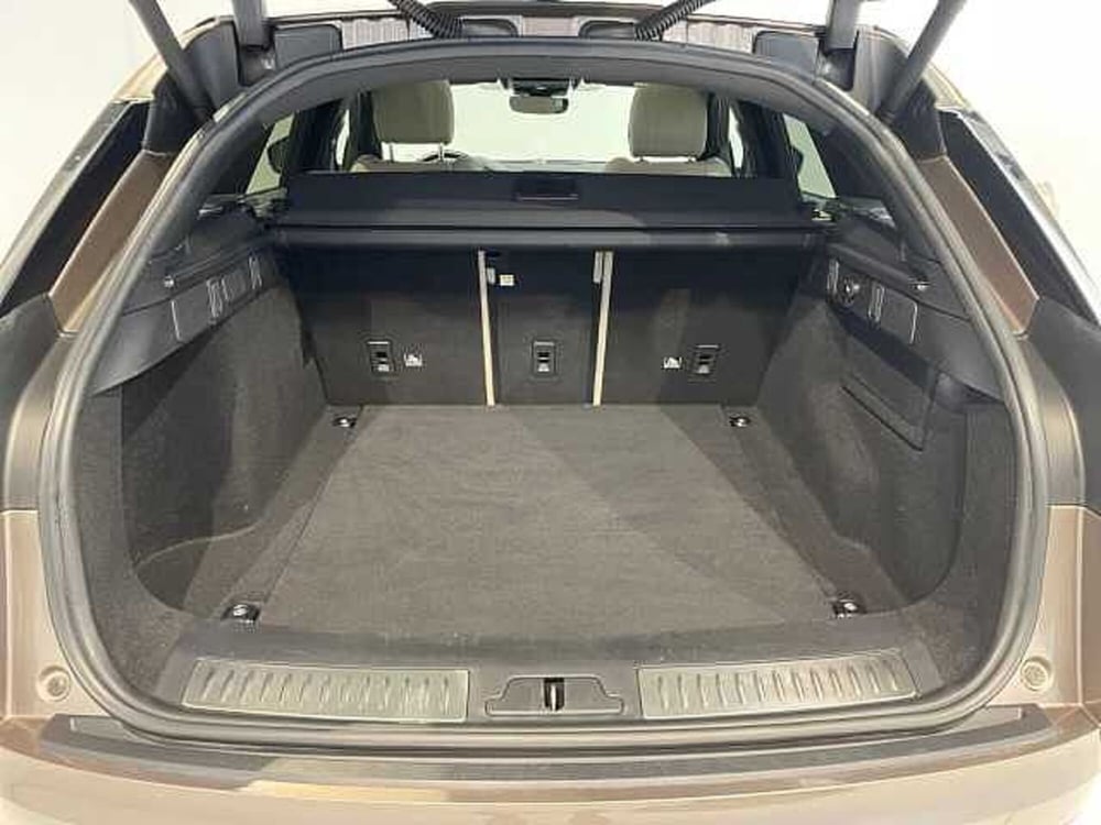 Land Rover Range Rover Velar usata a Ravenna (11)