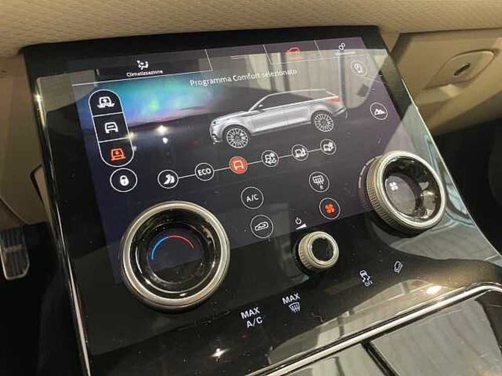 Land Rover Range Rover Velar usata a Ravenna (20)