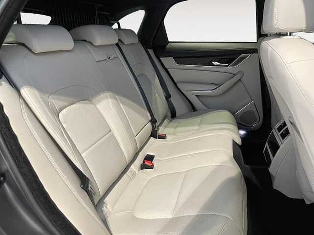 Jaguar F-Pace usata a Ravenna (6)