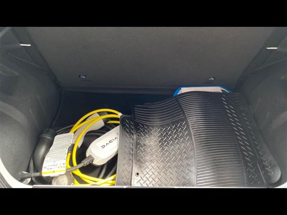 Dacia Spring usata a Vicenza (9)