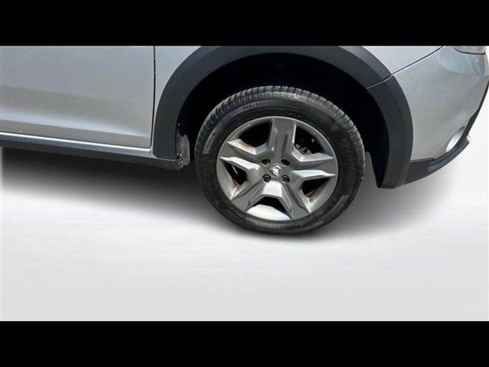 Dacia Sandero usata a Parma (10)
