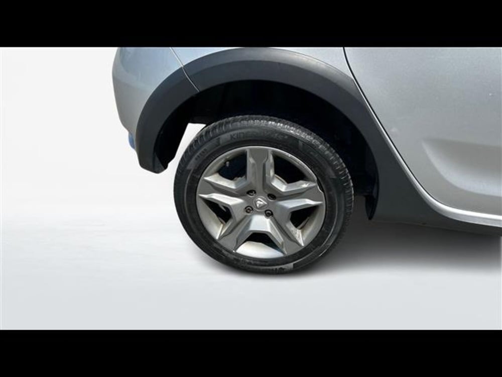 Dacia Sandero usata a Parma (5)