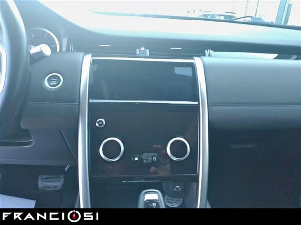 Land Rover Discovery Sport usata a Modena (7)