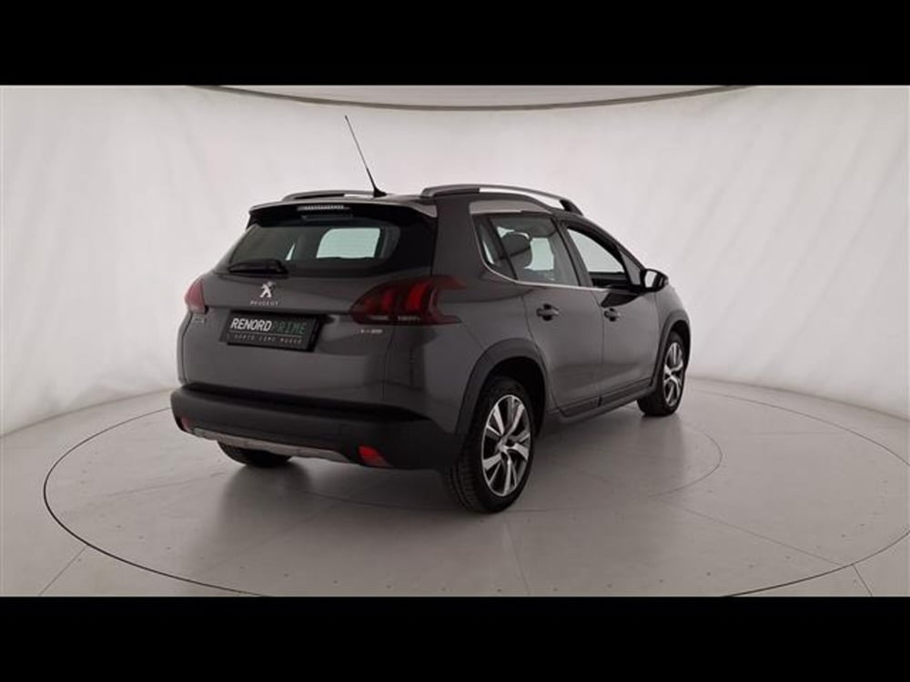 Peugeot 2008 usata a Milano (5)